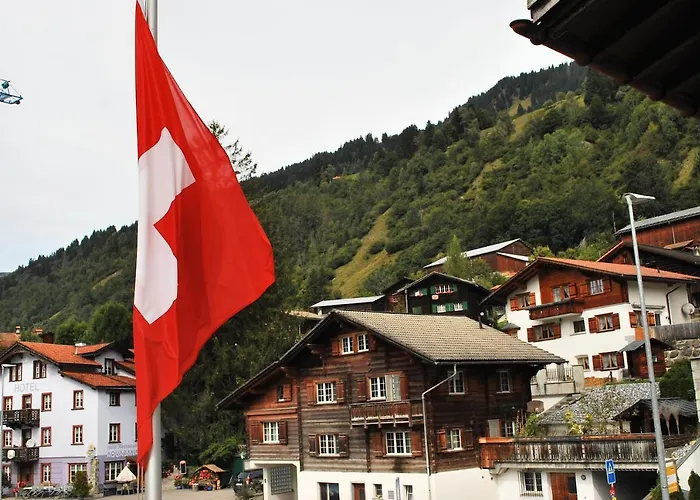 Apartment With Balcony And Panoramic Views Of Alps
