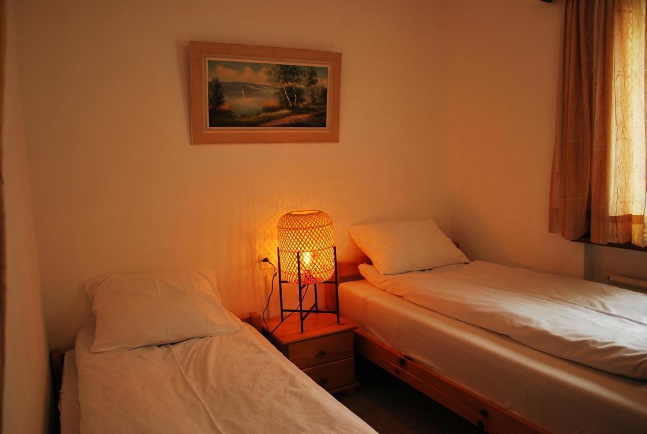 With Balcony And Panoramic Views Of Alps Apartment